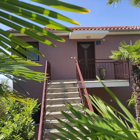 Apartman Lamia Na Uzvisini S Pogledom Na More غييكا