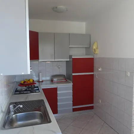 شقة Apartman Lamia Na Uzvisini S Pogledom Na More