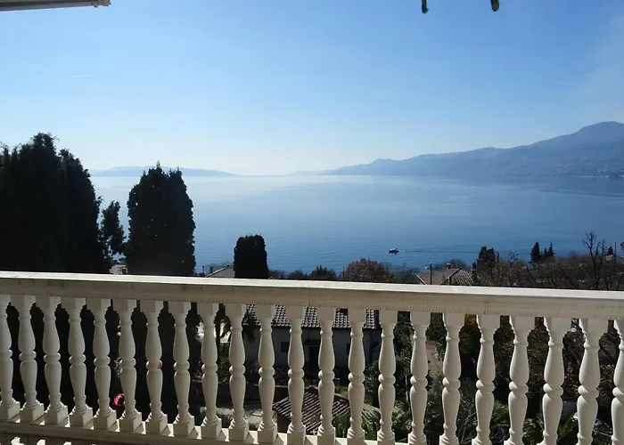 Apartamento Lamia Na Uzvisini S Pogledom Na Rijeka